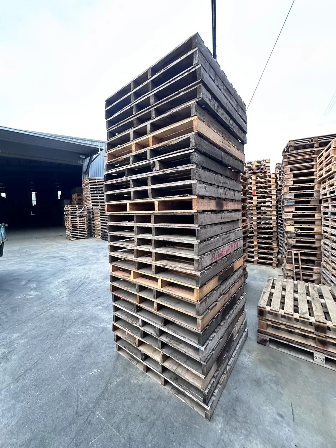 《型號:A11》中古美式木製棧板 (120*120)TE358