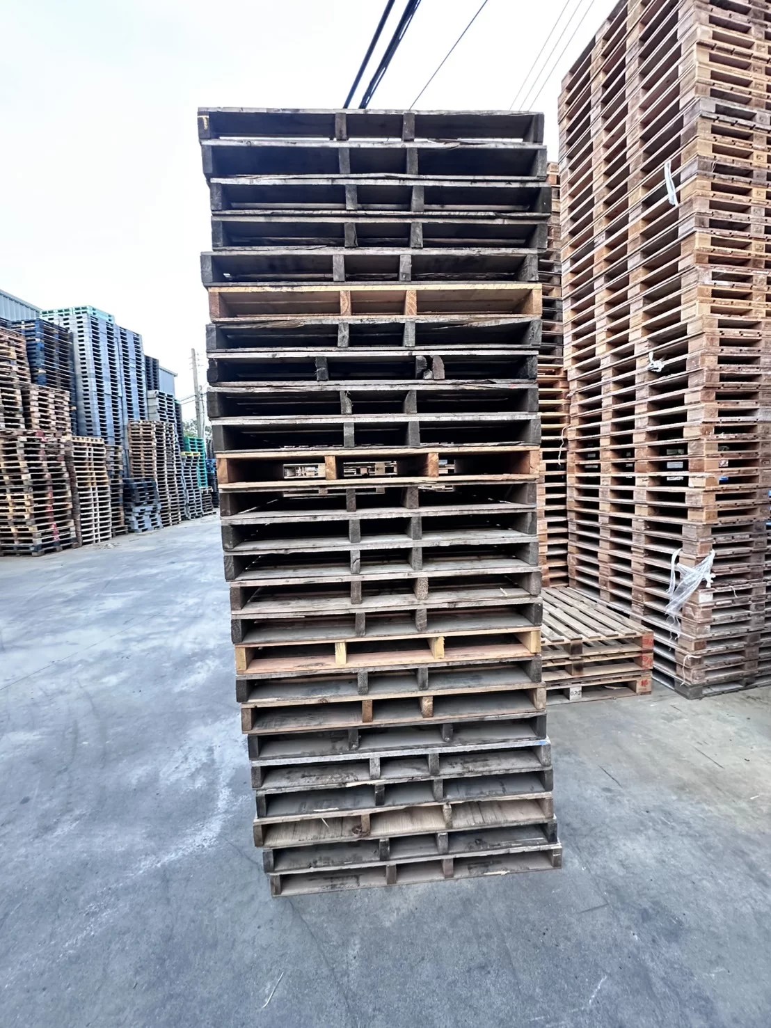 《型號:A11》中古美式木製棧板 (120*120)TE358