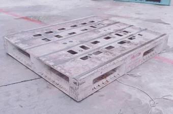 《型號:W》重型中古塑膠棧板 (110*90*14)