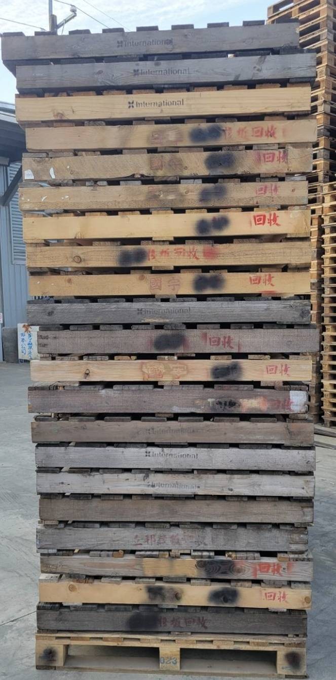 《型號:A11》中古美式木製棧板 (120*120)TE358