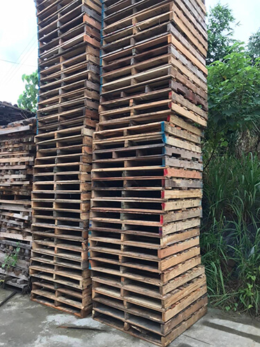 《型號:A3》中古美式木製棧板 (108*108*12) TE306