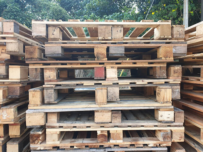 《型號:W》中古歐式木製棧板(110*110~114*114)