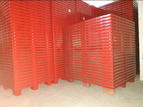 4.印刷廠&紙廠專用塑膠棧板KI-AA-8060(800*600)