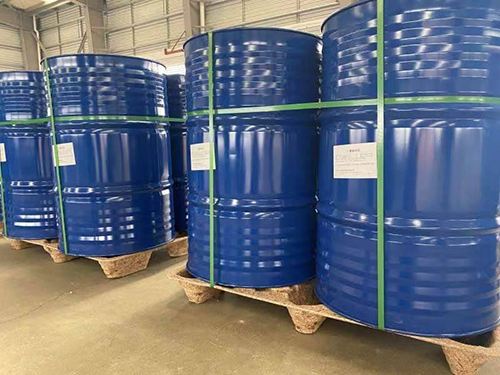 2. V-B2-114114-83 鐵桶專用綠色木屑環保棧板