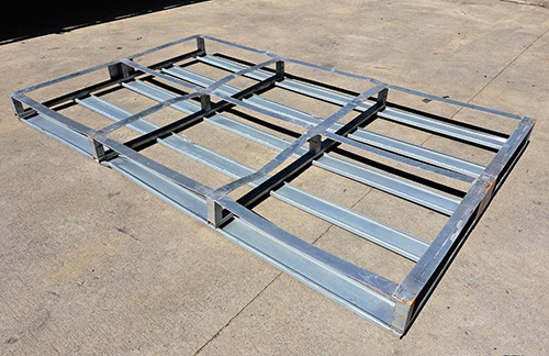 《型號:A》中古鐵棧板 (216*134*15)