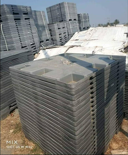 《型號:U》中古塑膠棧板 (113*115*17)