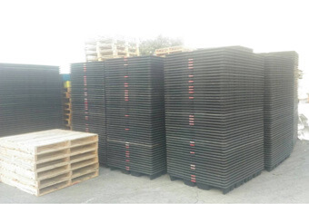 《型號:A5》中古塑膠棧板 (135*110*12)