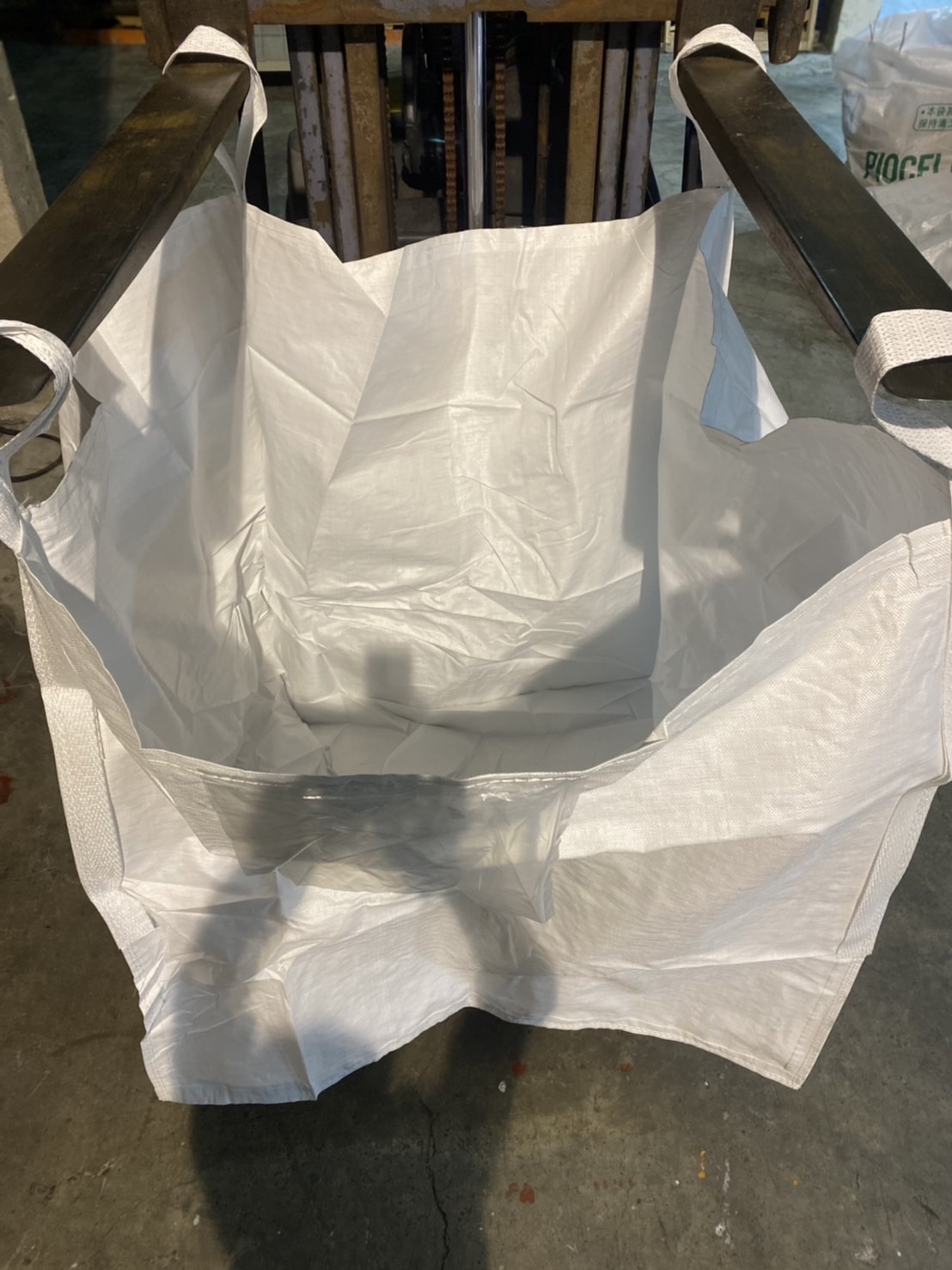 A1-29(T-COVER BAG)120*120*120